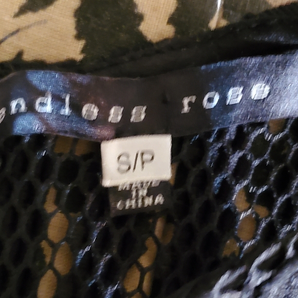 Endless Rose lace dress Size Small - Picture 11 of 15